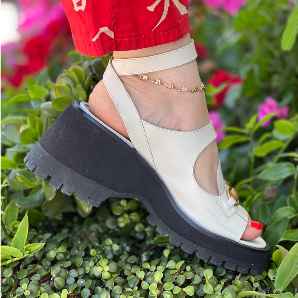 Gucci white off lug sandals size 41/10-10.5